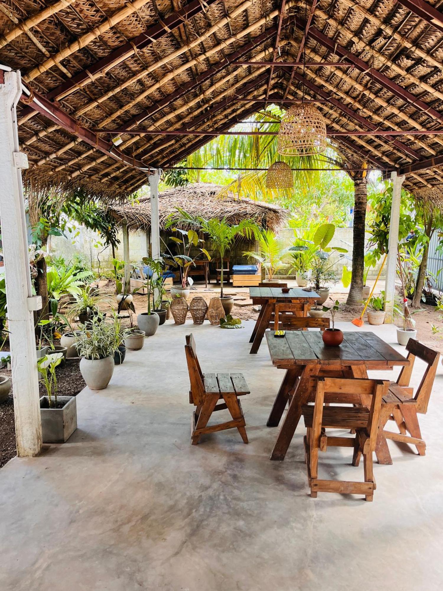 Avalon Appartement Weligama Buitenkant foto
