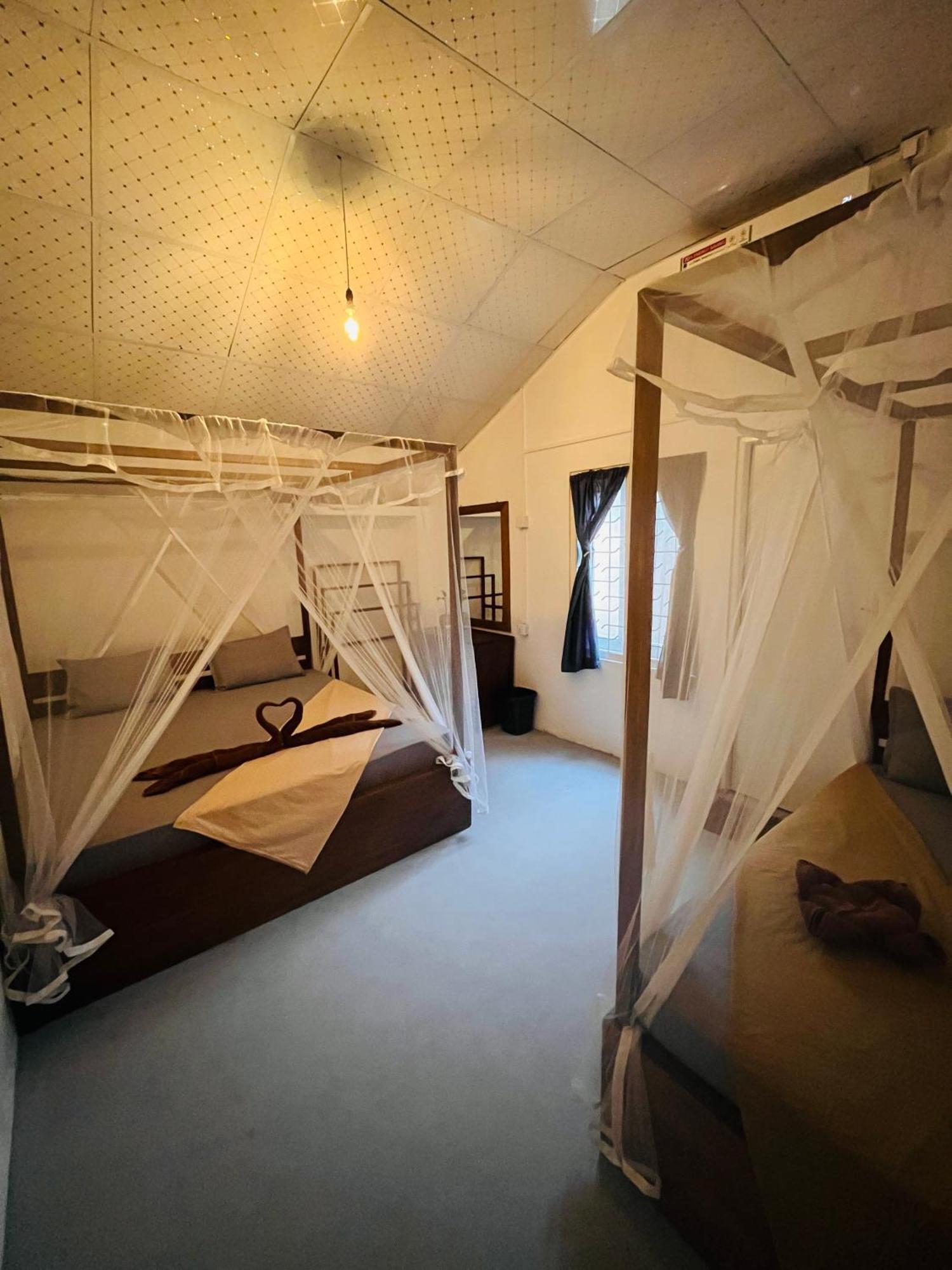 Avalon Appartement Weligama Buitenkant foto