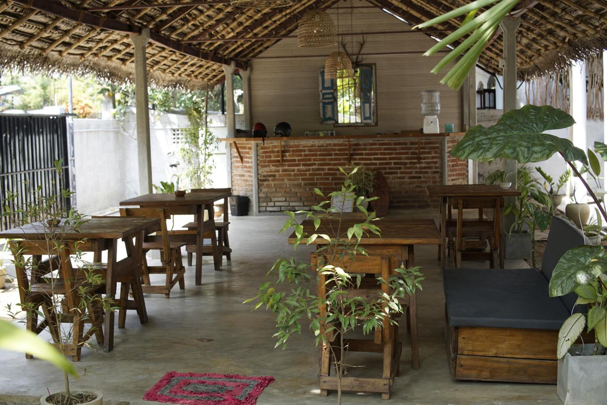 Avalon Appartement Weligama Buitenkant foto